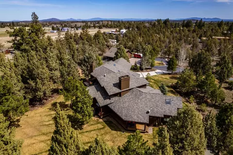 View/Area - 18355 Pinehurst Rd, Bend, OR 97703 photo 1 of 3