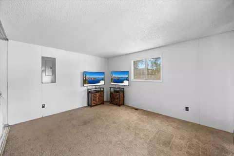 610 Freeman Rd, Central Point, OR 97502 photo 13