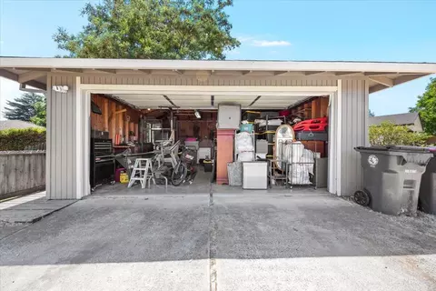 610 Freeman Rd, Central Point, OR 97502 photo 18