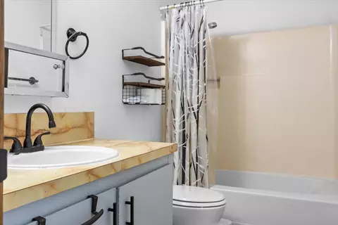610 Freeman Rd, Central Point, OR 97502 photo 15
