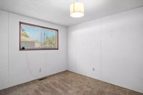 610 Freeman Rd, Central Point, OR 97502 photo 12