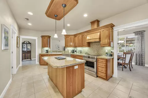 362 Leandra Ln, Eagle Point, OR 97524 photo 18
