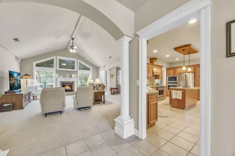 362 Leandra Ln, Eagle Point, OR 97524 photo 9