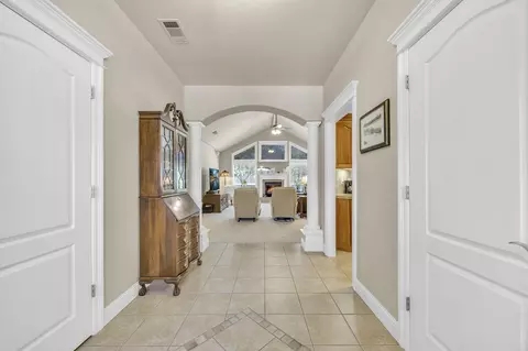 362 Leandra Ln, Eagle Point, OR 97524 photo 10