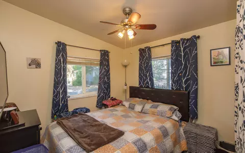 633 E Archwood Dr UNIT 44, Eagle Point, OR 97524 photo 11
