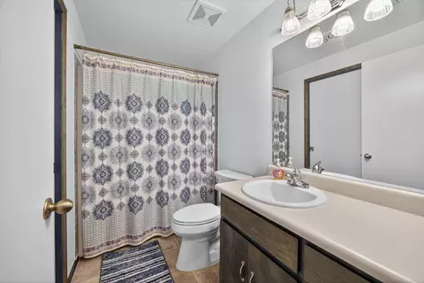 589 Clearview Way, Eagle Point, OR 97524 photo 8