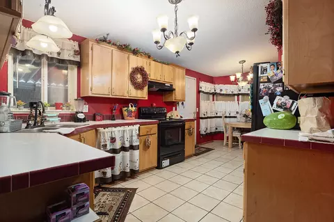 633 E Archwood Dr #89, Eagle Point, OR 97524 photo 3