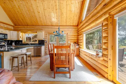 Dining - 17337 Elsinore Rd, Bend, OR 97707 photo 1 of 2