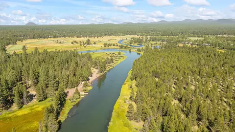 View/Area - 17337 Elsinore Rd, Bend, OR 97707 photo 6 of 6