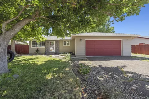 4707 Hope St, Klamath Falls, OR 97603