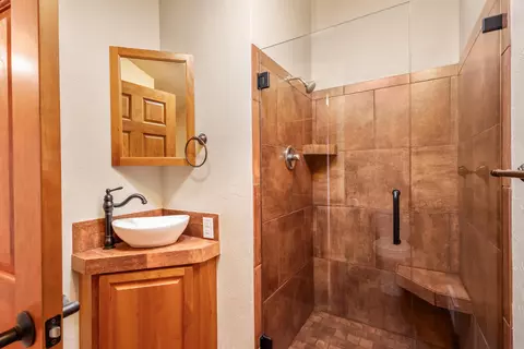 Bath - 67134 Central St, Bend, OR 97703 photo 3 of 3