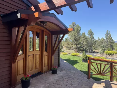 67134 Central St, Bend, OR 97703