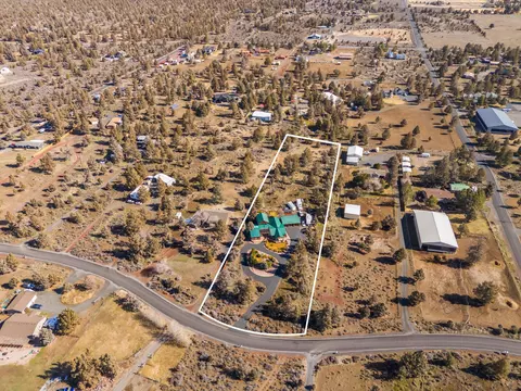 View/Area - 67134 Central St, Bend, OR 97703 photo 4 of 4