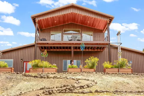 9209 NW Sharp Rd, Prineville, OR 97754
