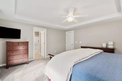 Bedroom - 20450 Jacklight Ln, Bend, OR 97702 photo 3 of 7