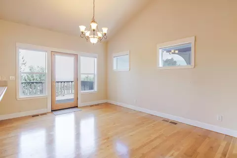 3138 NW Colonial Dr, Bend, OR 97703 photo 21