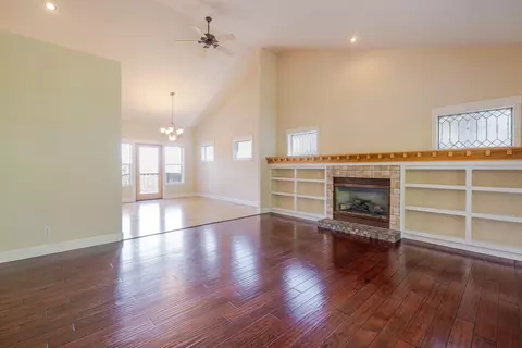 3138 NW Colonial Dr, Bend, OR 97703 photo 11