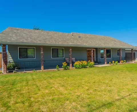 1510 N Phoenix Rd, Medford, OR 97504