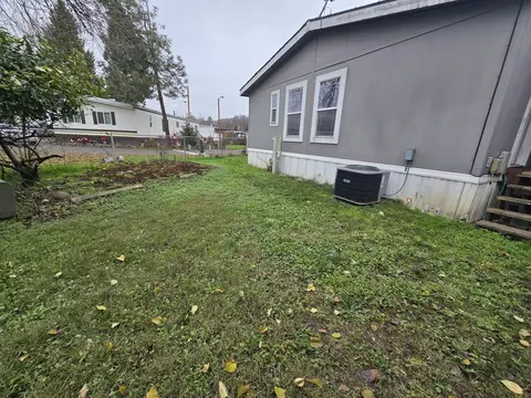 522 Meadow Ln, Eagle Point, OR 97524 photo 11