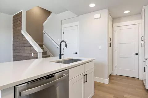 Entry Way - 20530 NEmpire Ave, Bend, OR 97701 photo 2 of 3