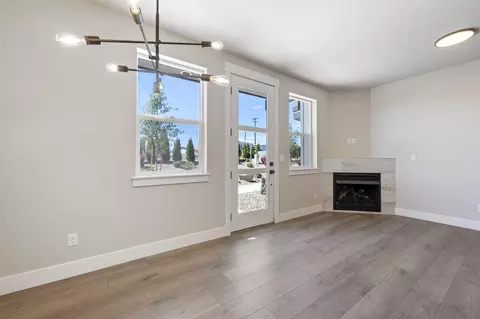 Living - 20530 NEmpire Ave, Bend, OR 97701 photo 1 of 6