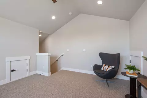 20536 NEmpire Ave, Bend, OR 97701 photo 34