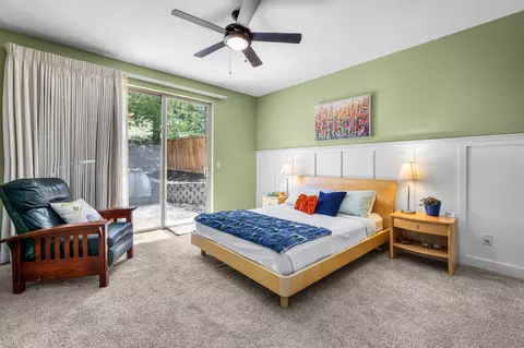 Bedroom - 400 NW Flagline Dr, Bend, OR 97703 photo 2 of 14