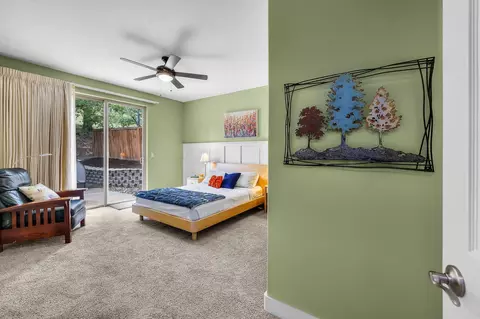 Bedroom - 400 NW Flagline Dr, Bend, OR 97703 photo 1 of 14