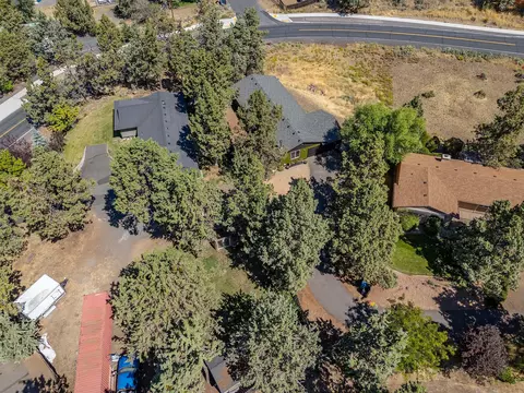 20629 Whitewing Ct, Bend, OR 97701 photo 31