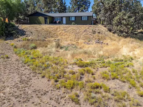 20629 Whitewing Ct, Bend, OR 97701 photo 42