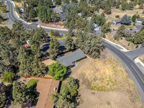 20629 Whitewing Ct, Bend, OR 97701 photo 26