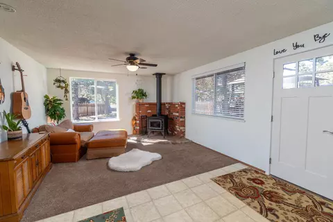 20629 Whitewing Ct, Bend, OR 97701