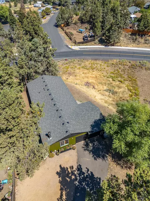 20629 Whitewing Ct, Bend, OR 97701 photo 34