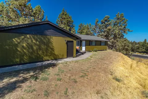 20629 Whitewing Ct, Bend, OR 97701 photo 15