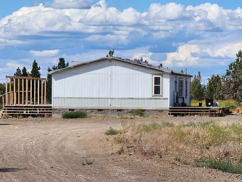 333 SE Redwood Ln, Prineville, OR 97754