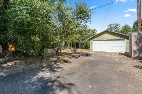 3345 Hwy 66, Ashland, OR 97520