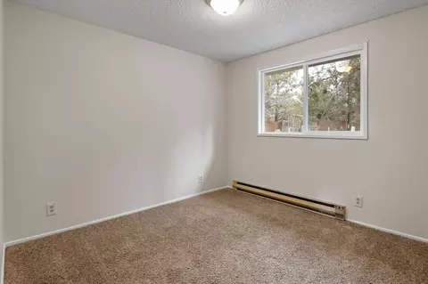 Bedroom - 62540 Eagle Rd, Bend, OR 97701 photo 1 of 5