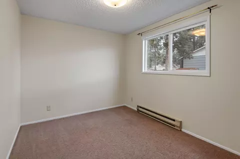 Bedroom - 62540 Eagle Rd, Bend, OR 97701 photo 5 of 5