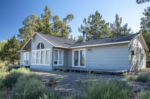 Exterior - 62540 Eagle Rd, Bend, OR 97701 photo 3 of 5