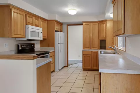Kitchen - 62540 Eagle Rd, Bend, OR 97701 photo 1 of 3