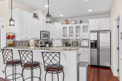 Kitchen - 1159 Rustler Peak St, Central Point, OR 97502 photo 1 of 4