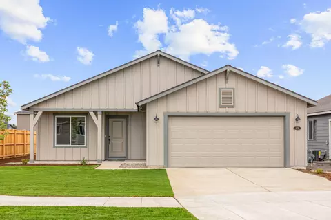 1178 NW Varnish Ave #34, Redmond, OR 97756