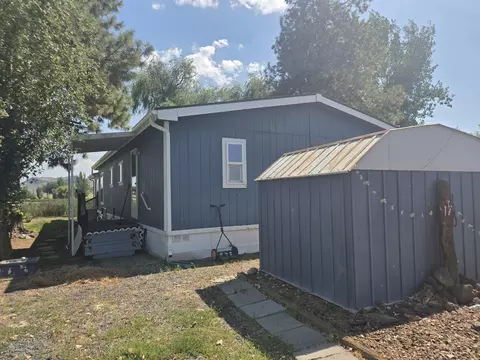 11800 Tingley Ln UNIT 17, Klamath Falls, OR 97603