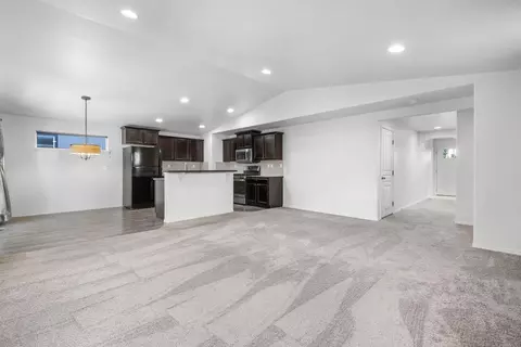 Living - 21184 Darnel Ave, Bend, OR 97702 photo 4 of 4