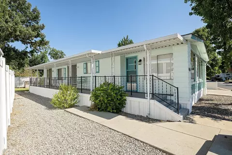 4425 W Main St #23, Medford, OR 97501