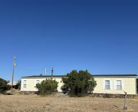 250 SE Steele St, Madras, OR 97741