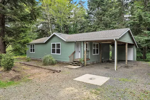 326 SE 118th St, South Beach, OR 97366