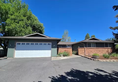 2635 Darrow Ave, Klamath Falls, OR 97603