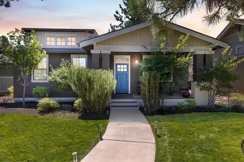 2153 NW Clearwater Dr, Bend, OR 97703