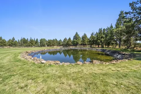 62043 Warbow Pl, Bend, OR 97701 photo 27
